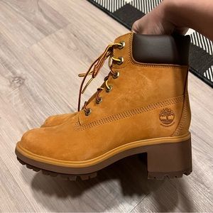NWOT Timberland Women's Kinsley Boots